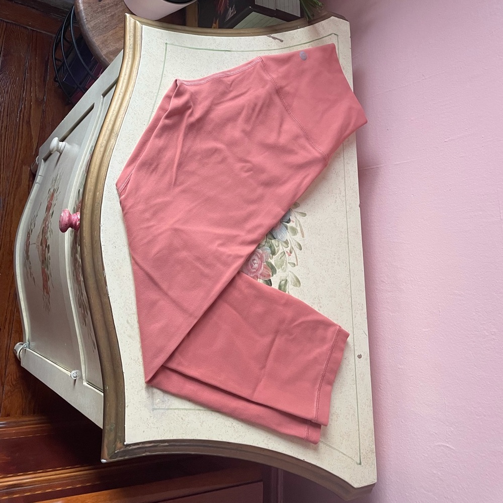 Lululemon align dusty pink 21” size 4